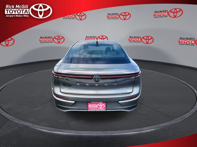 Used 2026 Toyota Crown Platinum AWD/4WD image 7