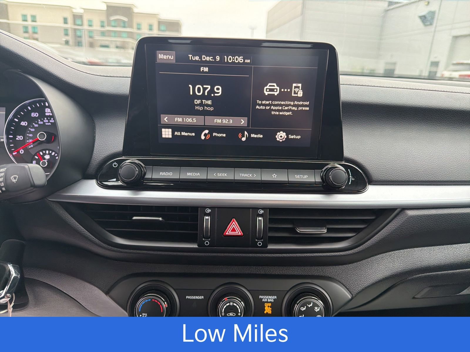 Certified 2023 Kia Forte LXS image 15