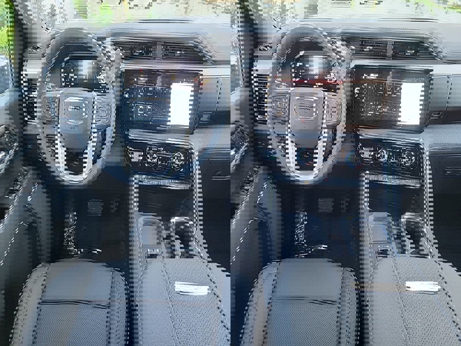 New 2026 GMC Sierra 2500 Denali w/ Denali Reserve Package image 15