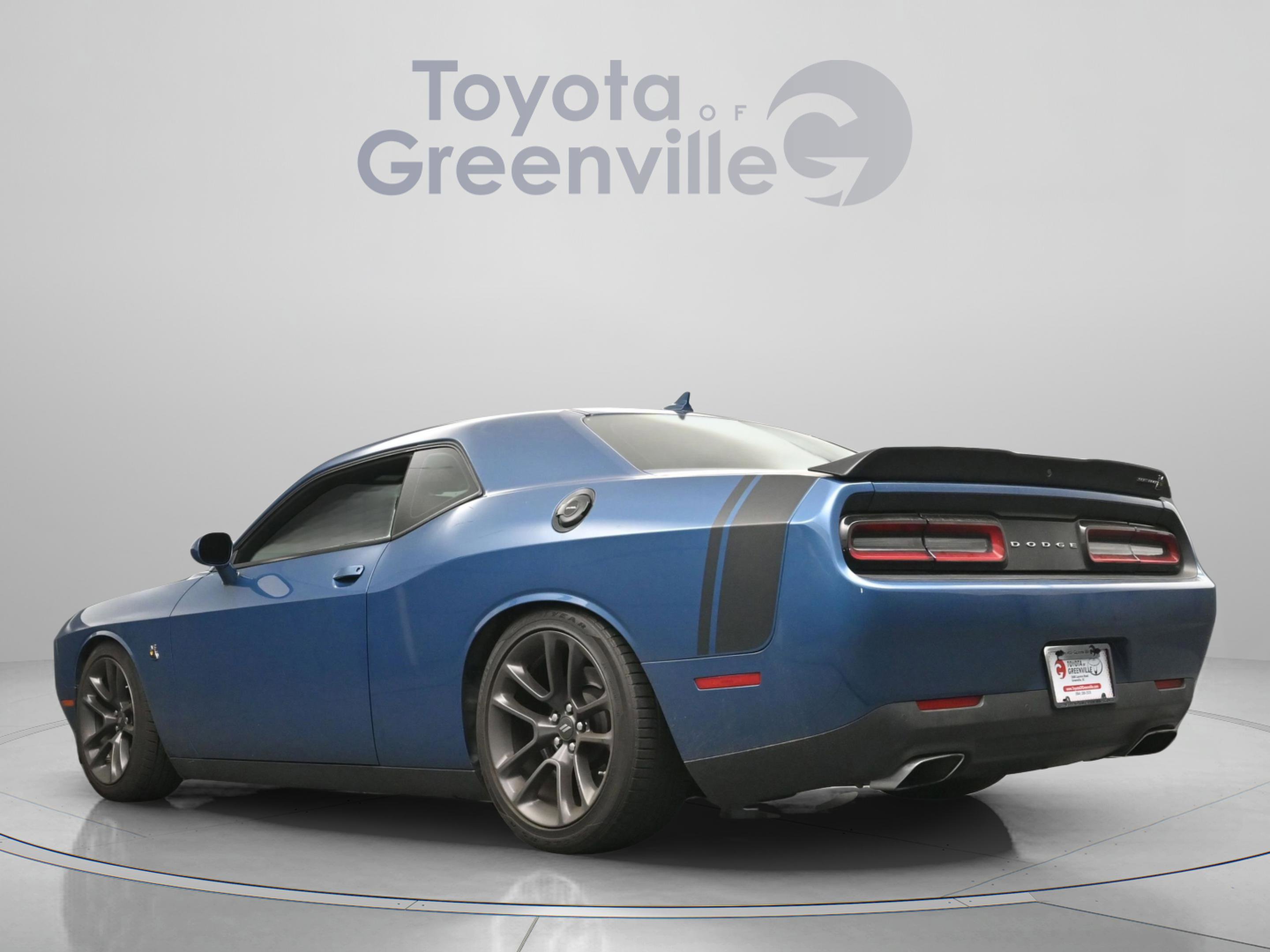 Used 2021 Dodge Challenger R/T Scat Pack w/ Shaker Package RWD image 8