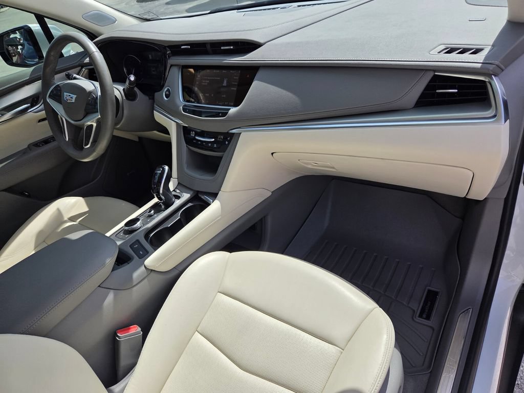 Used 2024 Cadillac XT5 Premium Luxury FWD image 19
