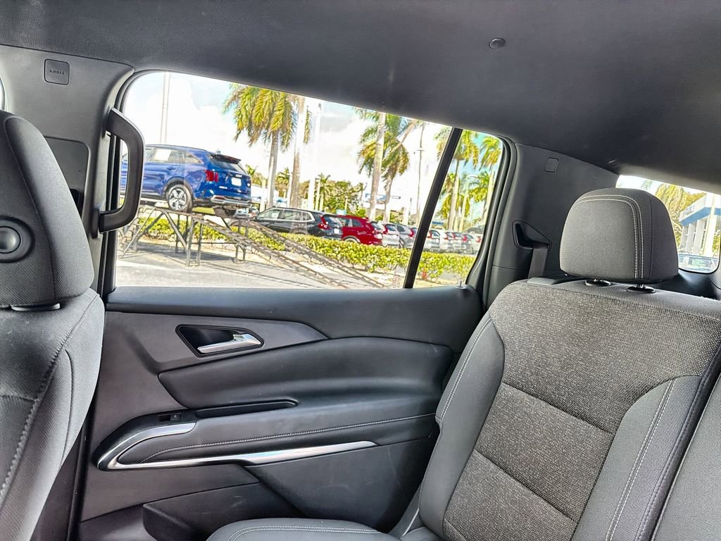 Used 2024 Chevrolet Traverse LS w/ Midnight/Sport Edition image 13