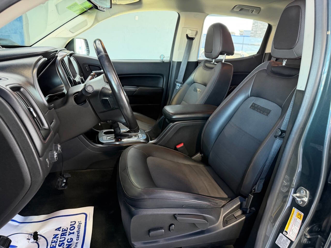 Used 2015 GMC Canyon SLE image 14