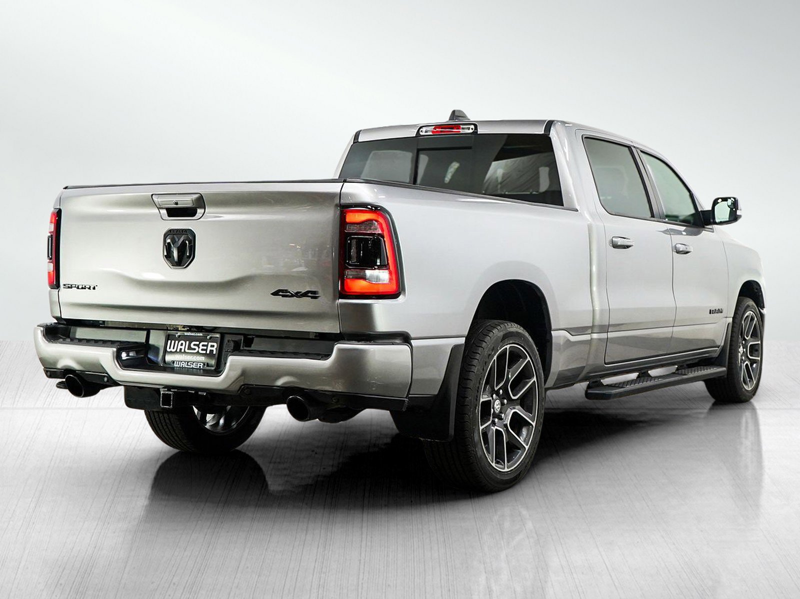 Used 2019 RAM 1500 Sport w/ Level 2 Equipment Group AWD/4WD image 6