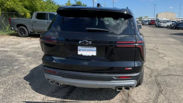 New 2027 Chevrolet Traverse Z71 w/ Enhanced Driving Package AWD/4WD image 9