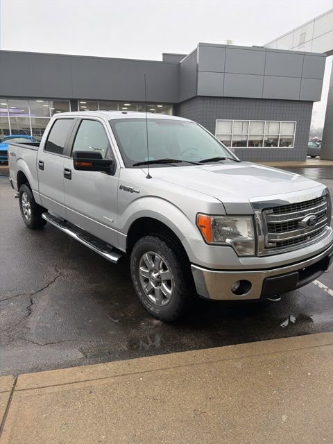Used 2014 Ford F150 XLT w/ Equipment Group 302A Luxury image 3