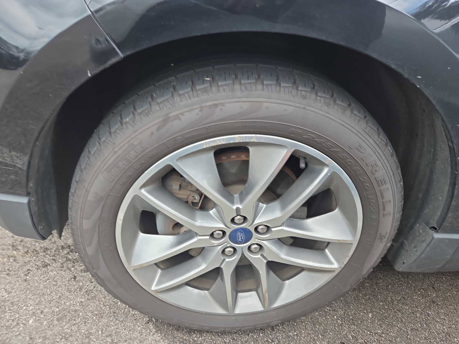 Used 2016 Ford Edge Titanium w/ Equipment Group 302A AWD/4WD image 7