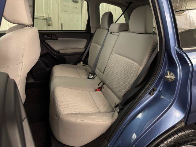 Used 2017 Subaru Forester 2.5i Premium w/ All-Weather Package AWD/4WD image 17