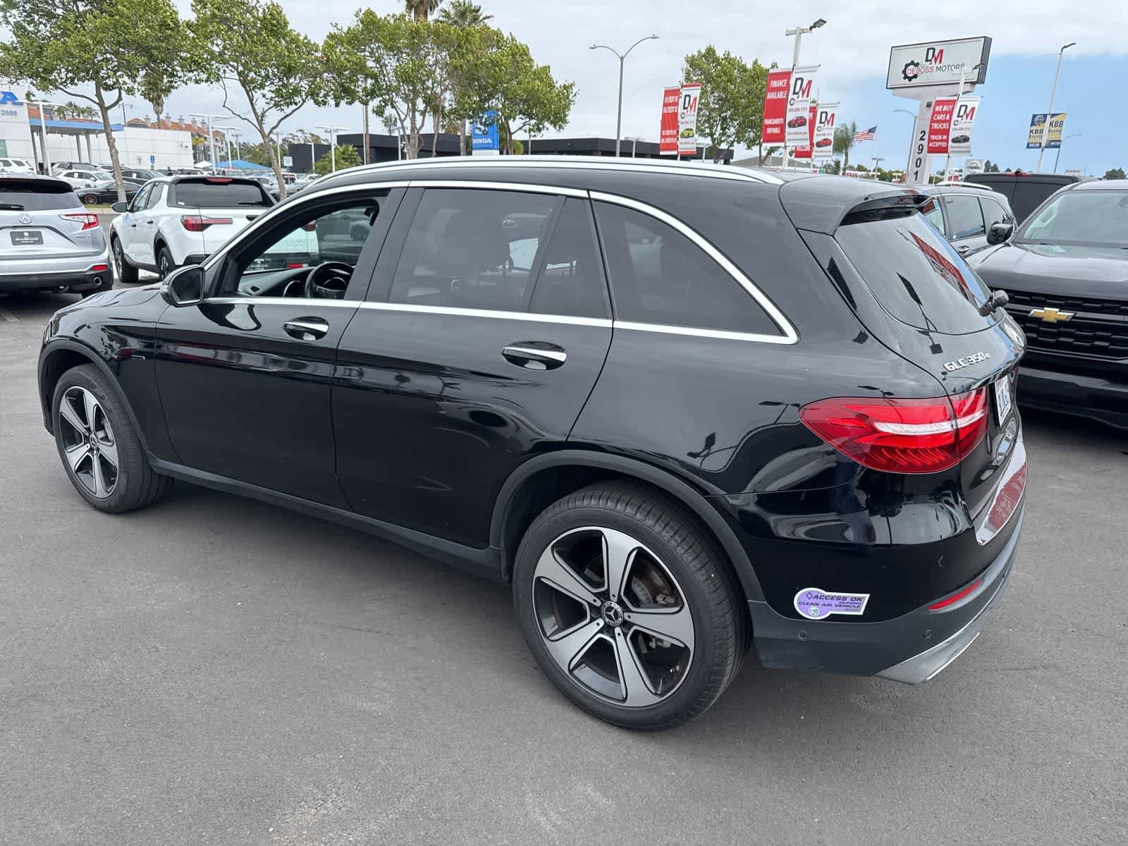 Used 2019 Mercedes-Benz GLC 350e 4MATIC image 18