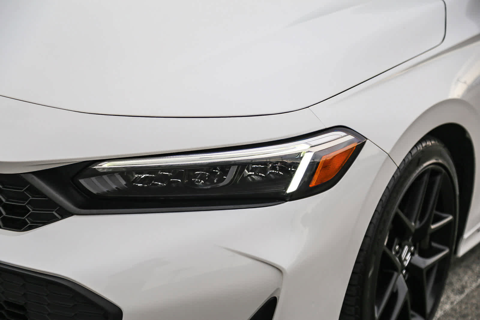 Used 2025 Honda Civic Sport image 9