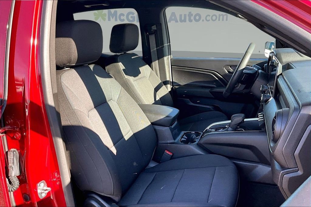 Used 2023 Chevrolet Colorado Trail Boss w/ Advanced Trailering Package image 31