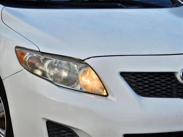 Used 2010 Toyota Corolla LE FWD image 4