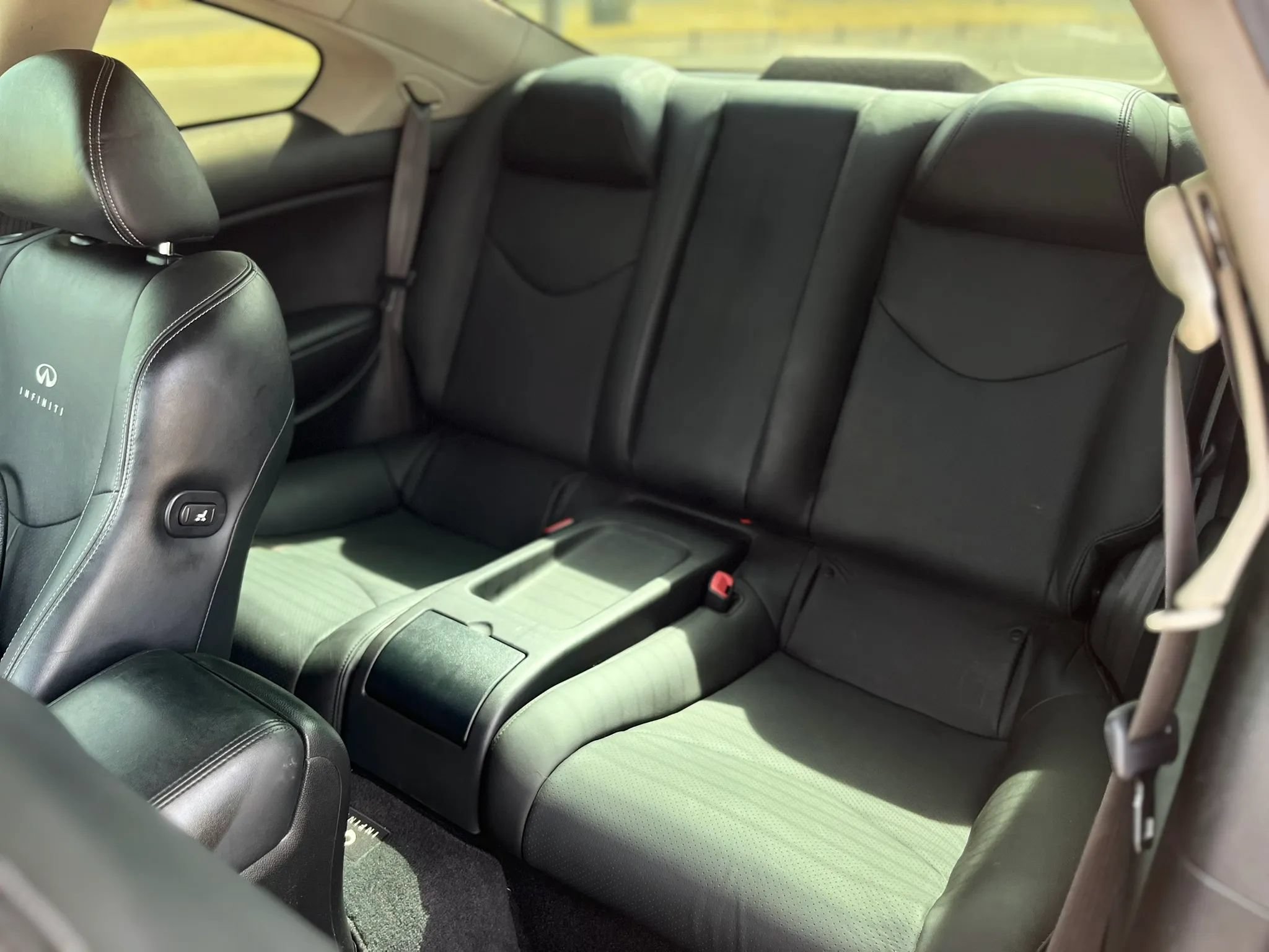 Used 2014 INFINITI Q60 Journey w/ Premium Package RWD image 16