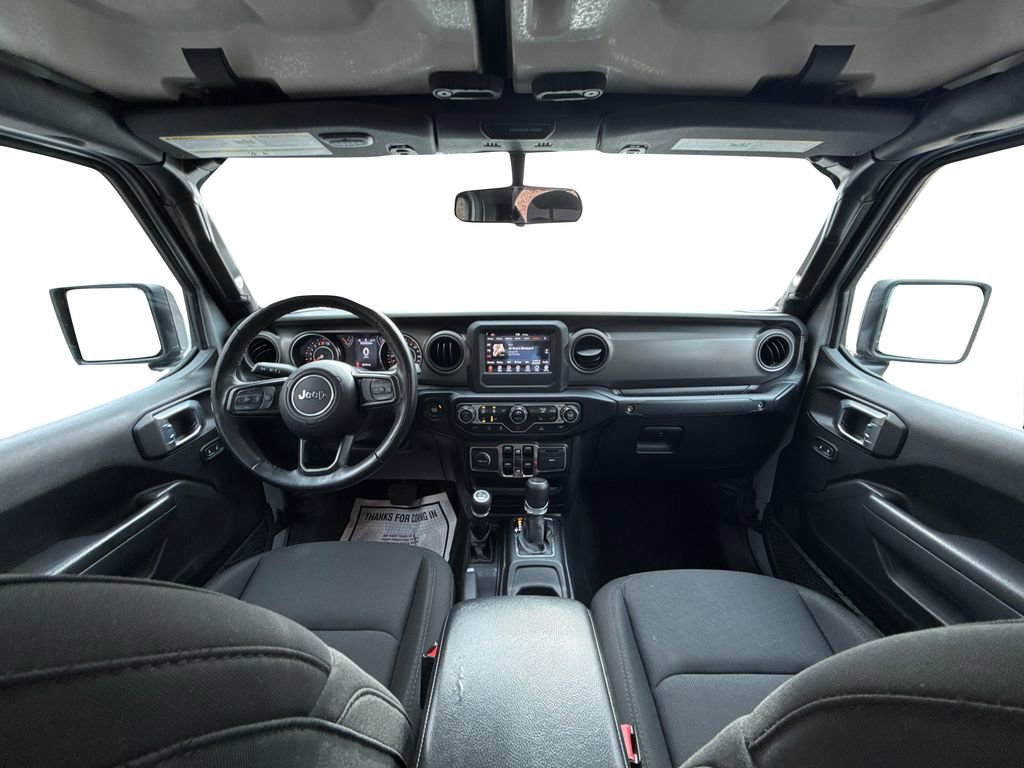 Used 2022 Jeep Gladiator Willys image 16