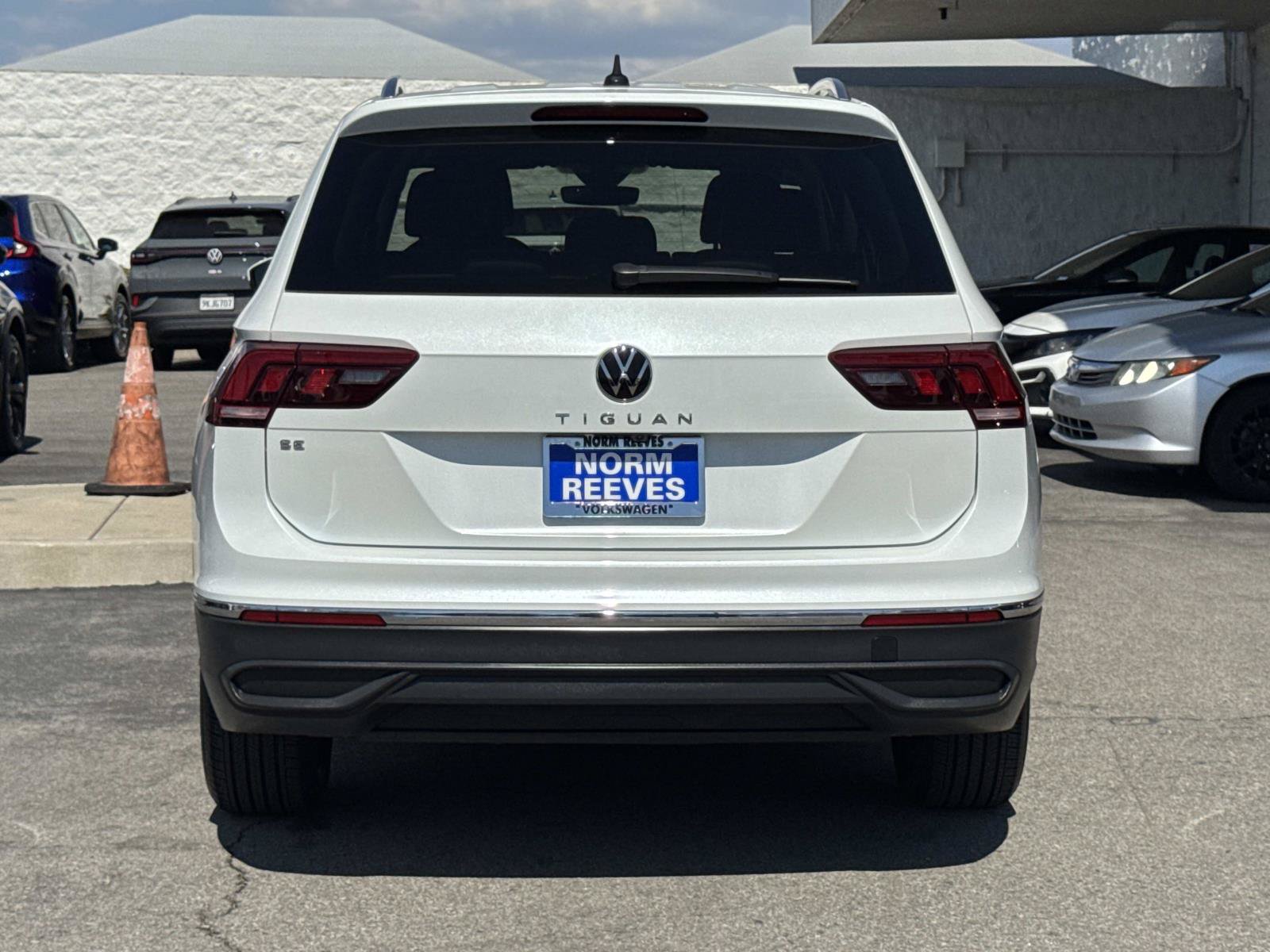 Certified 2023 Volkswagen Tiguan SE FWD image 4