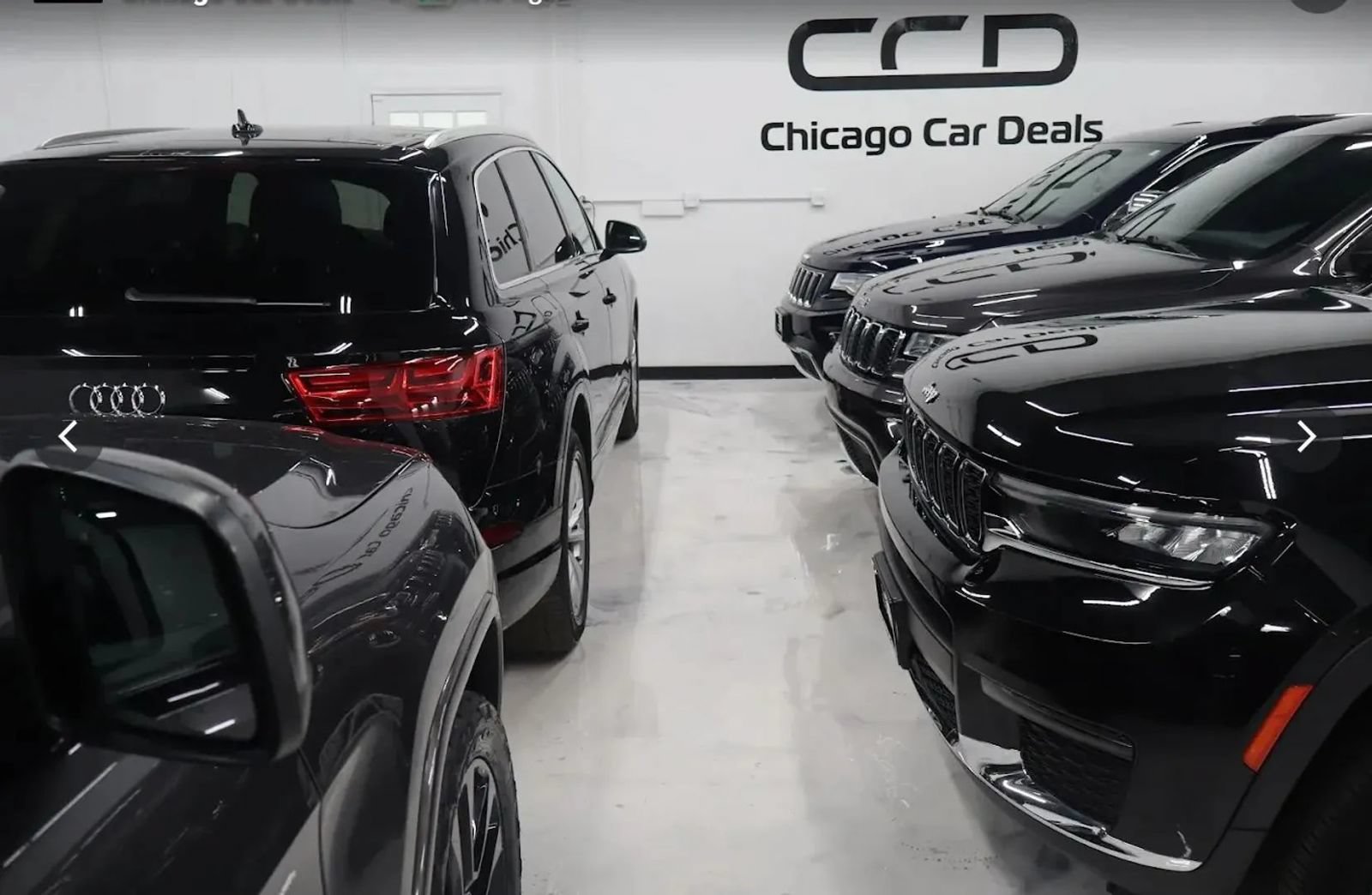 Used 2017 Mercedes-Benz GLS 450 4MATIC w/ Premium Package image 49