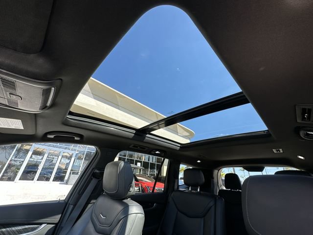 Used 2022 Cadillac XT6 Premium Luxury image 27