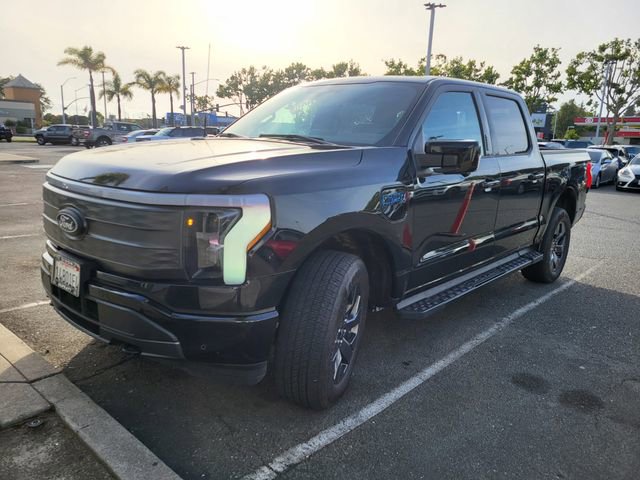 Certified 2024 Ford F150 Lightning Lariat AWD/4WD image 3