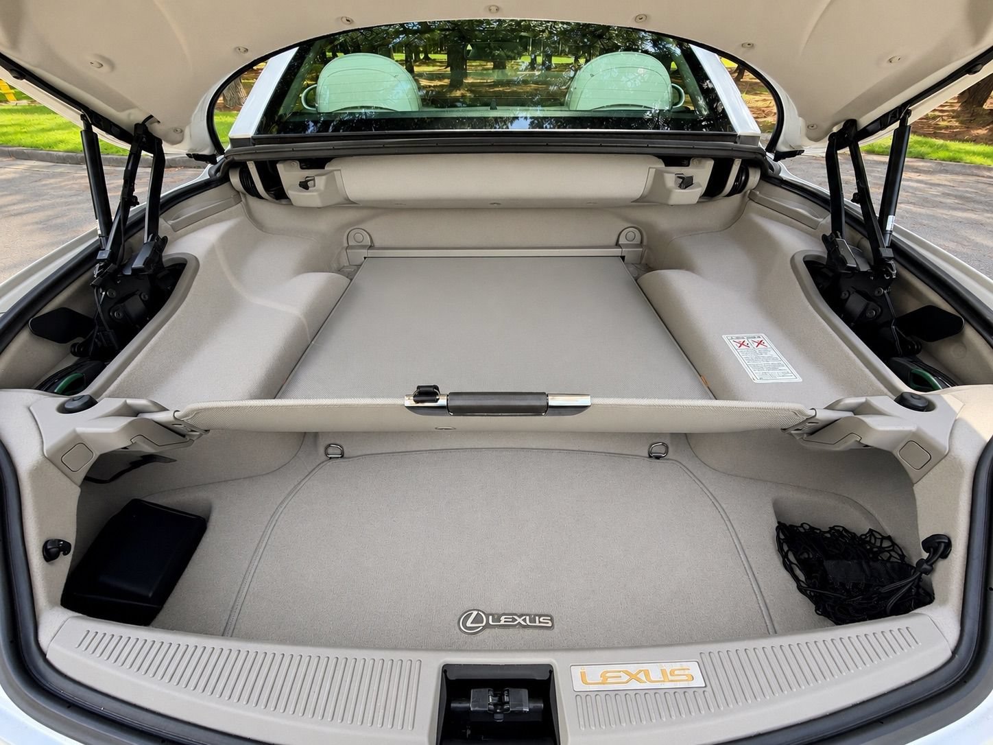 Used 2008 Lexus SC 430 Convertible RWD image 15