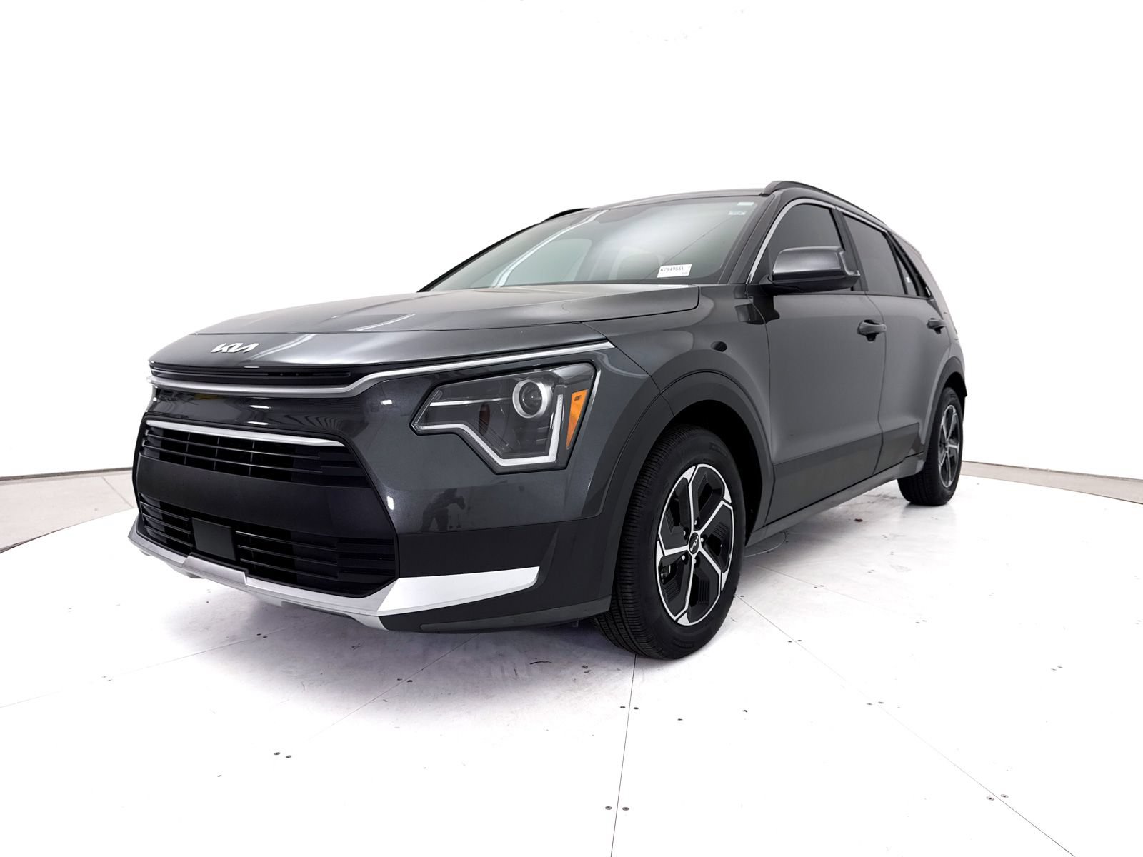 Certified 2025 Kia Niro EX FWD image 14