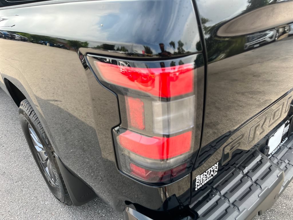 Certified 2026 Nissan Frontier SV w/ All-Weather Content Package AWD/4WD image 37