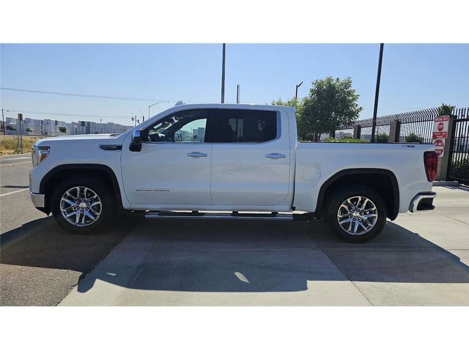 Used 2021 GMC Sierra 1500 SLT w/ SLT Premium Plus Package image 4