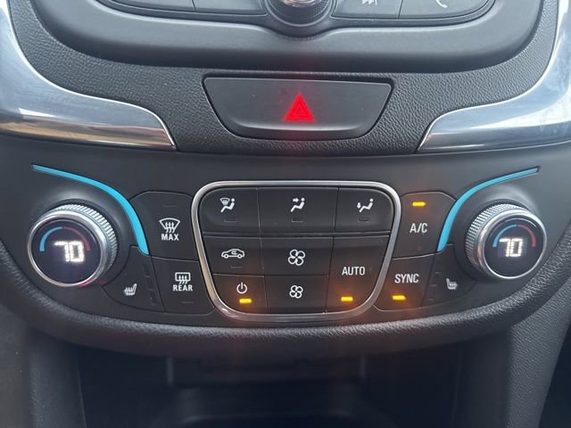 Used 2020 Chevrolet Equinox LT image 32