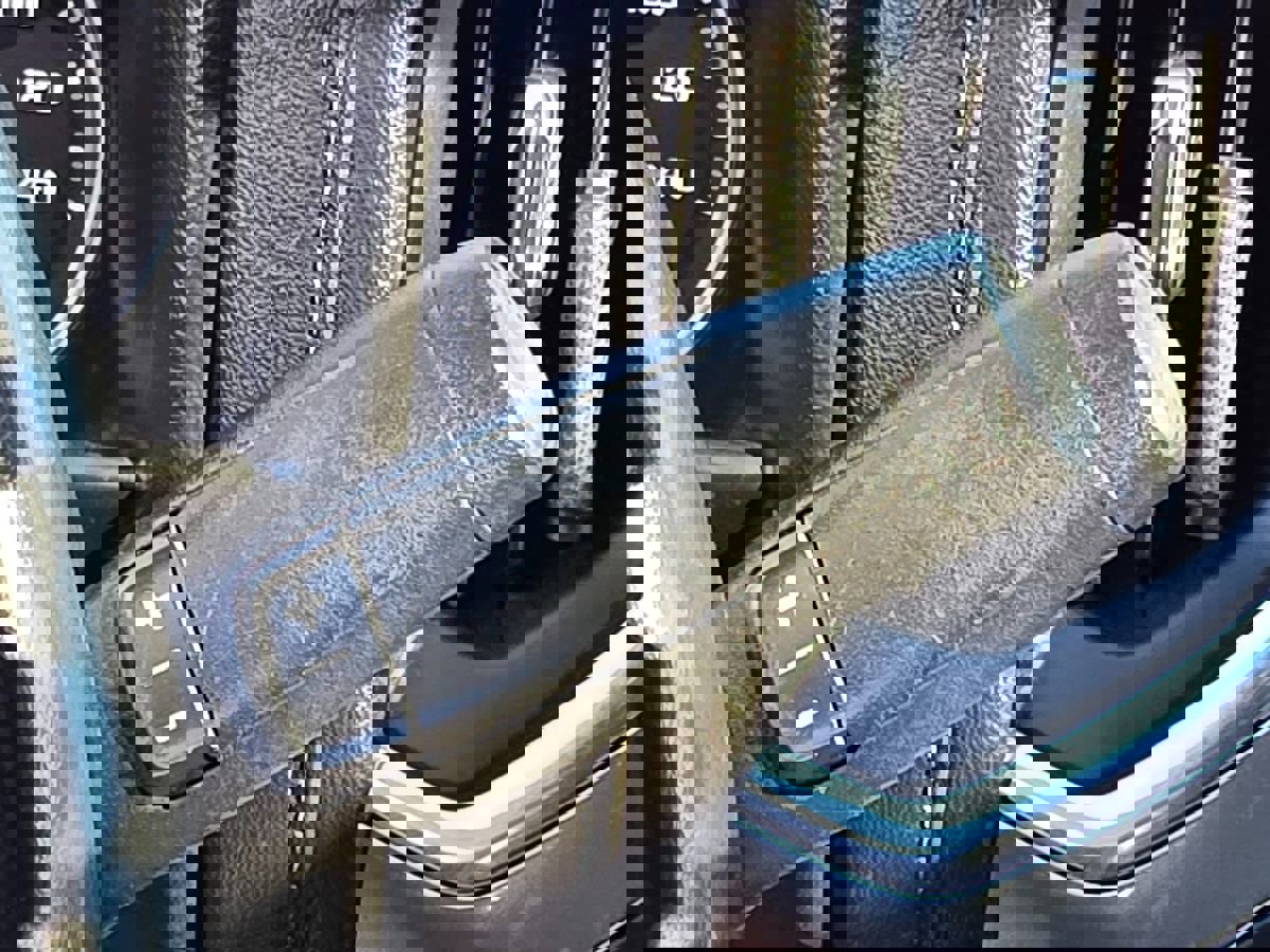 Used 2020 Chevrolet Silverado 2500 LTZ w/ LTZ Premium Package image 49