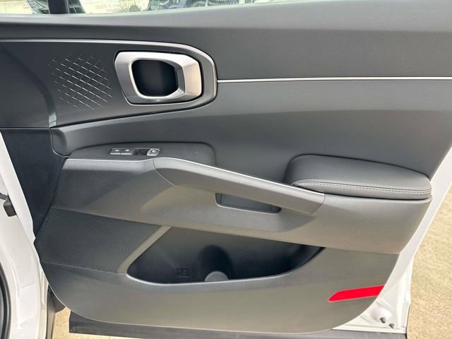 New 2026 Kia Sorento S w/ S Panoramic Sunroof Package FWD image 18