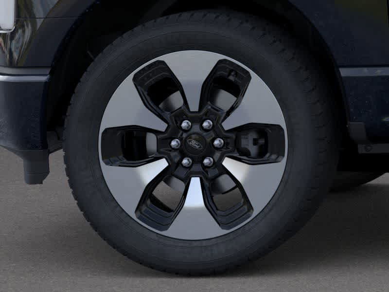 New 2025 Ford F150 Lightning Platinum image 19