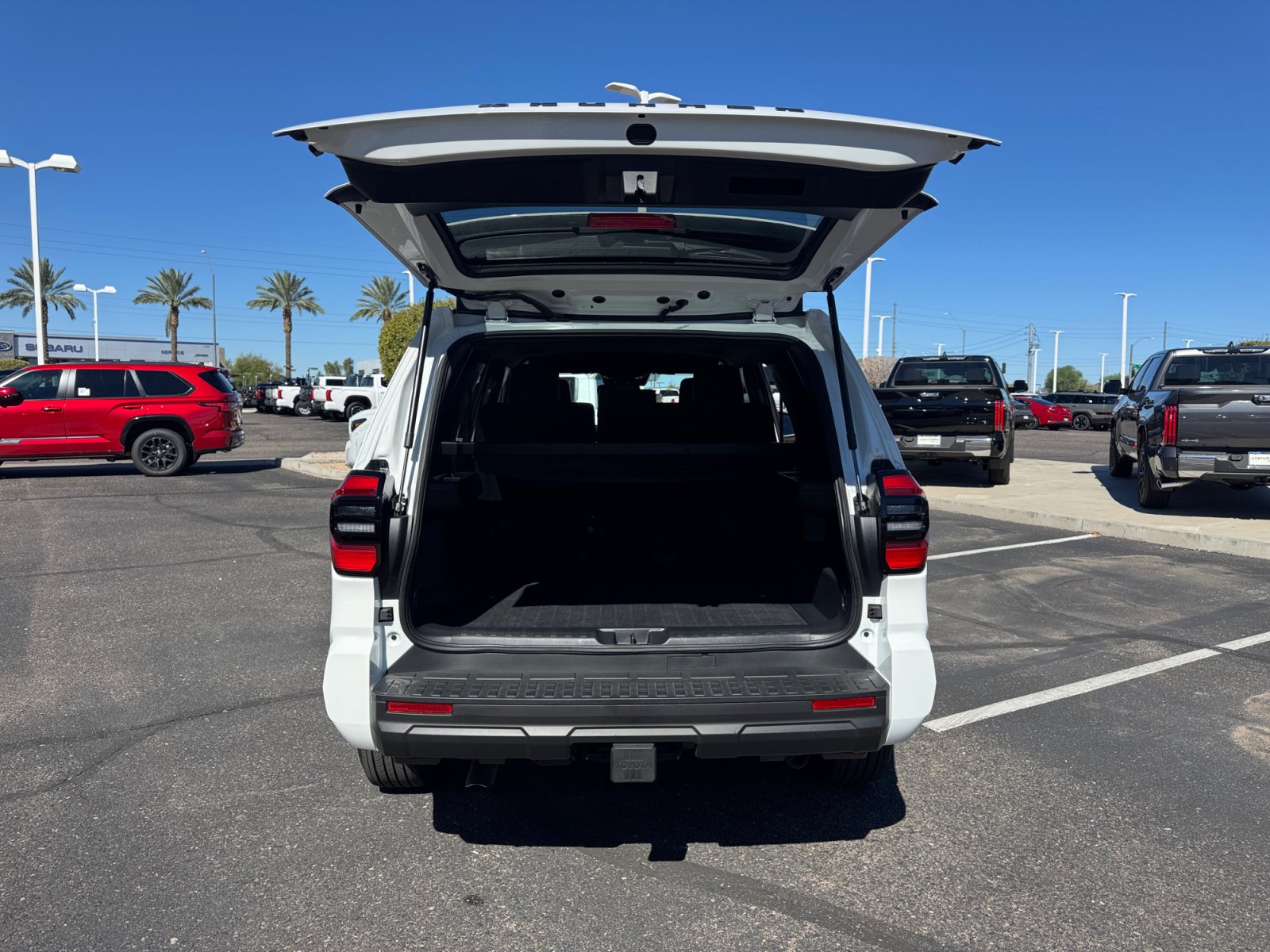 Certified 2025 Toyota 4Runner SR5 AWD/4WD image 34