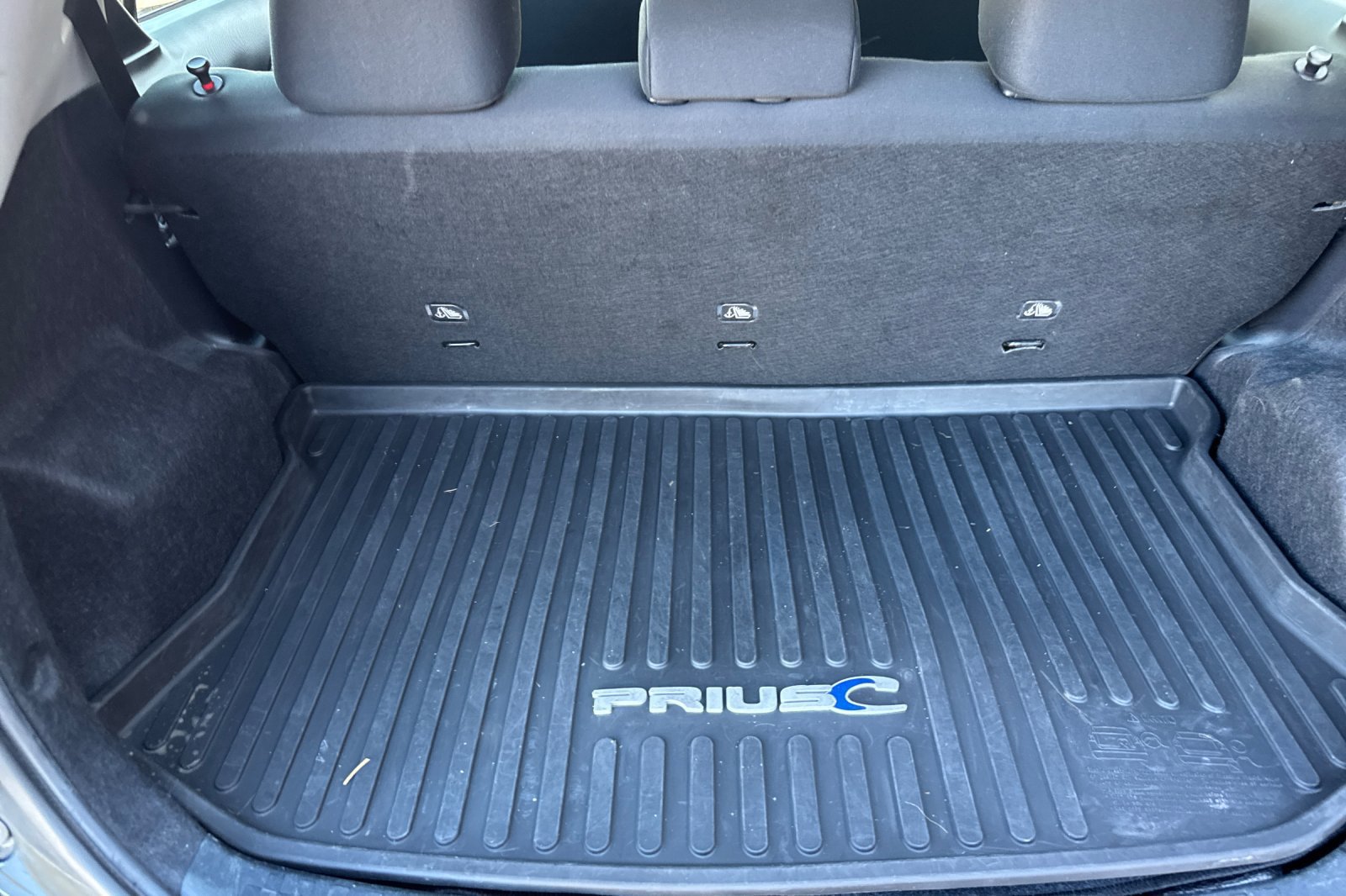 Used 2017 Toyota Prius C One FWD image 16