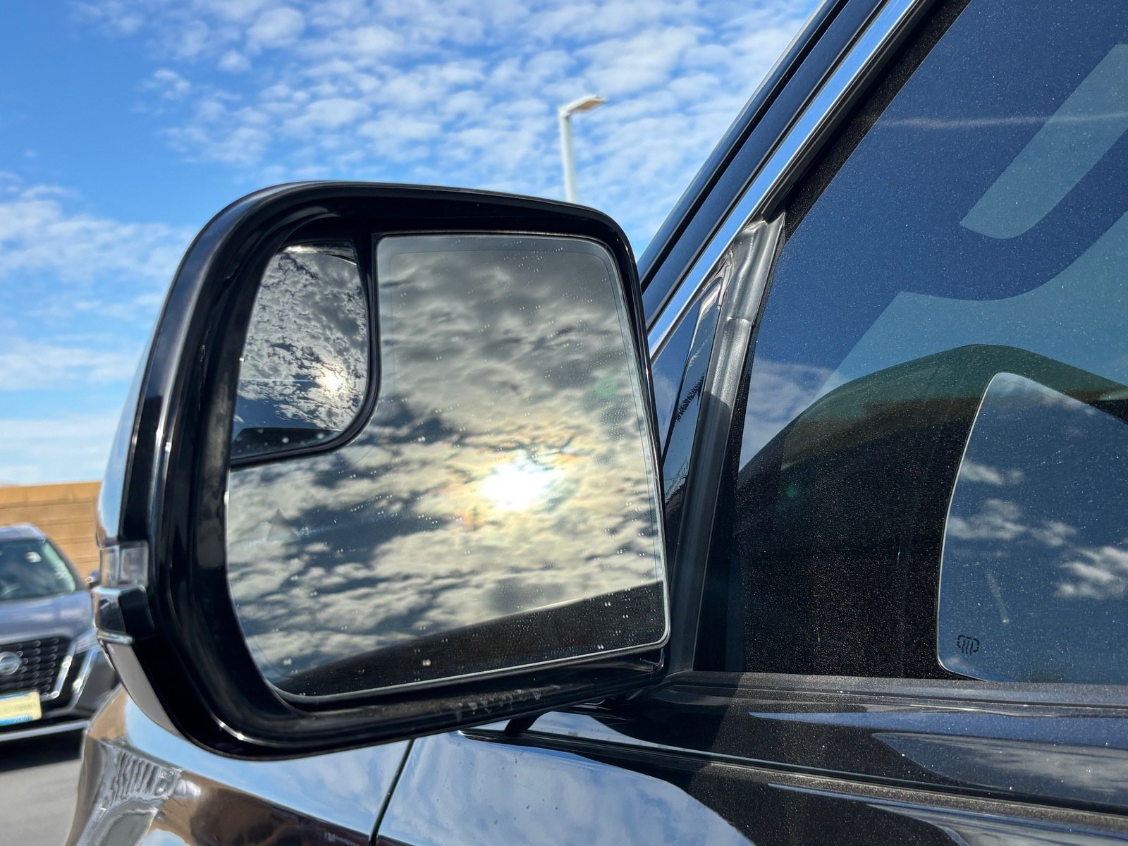 Used 2024 Jeep Wagoneer 4WD w/ HD Trailer Tow Package image 7
