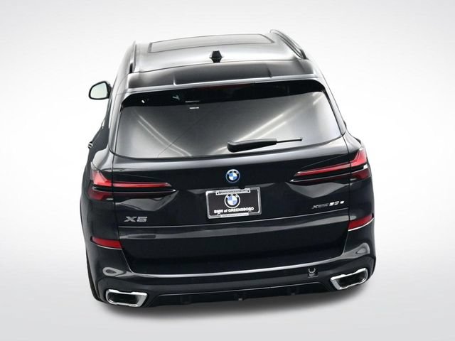 New 2026 BMW X5 xDrive50e w/ M Sport Package AWD/4WD image 22