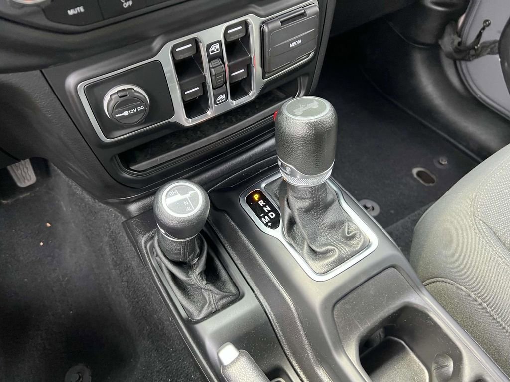 Certified 2021 Jeep Wrangler Unlimited Sport image 23