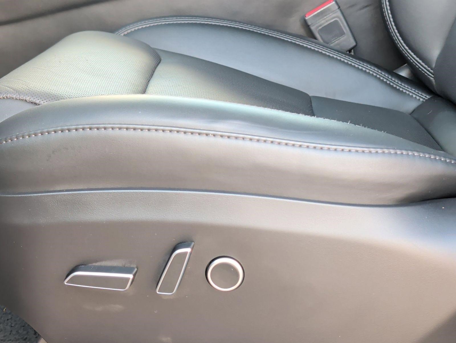 Used 2024 Tesla Model X image 10