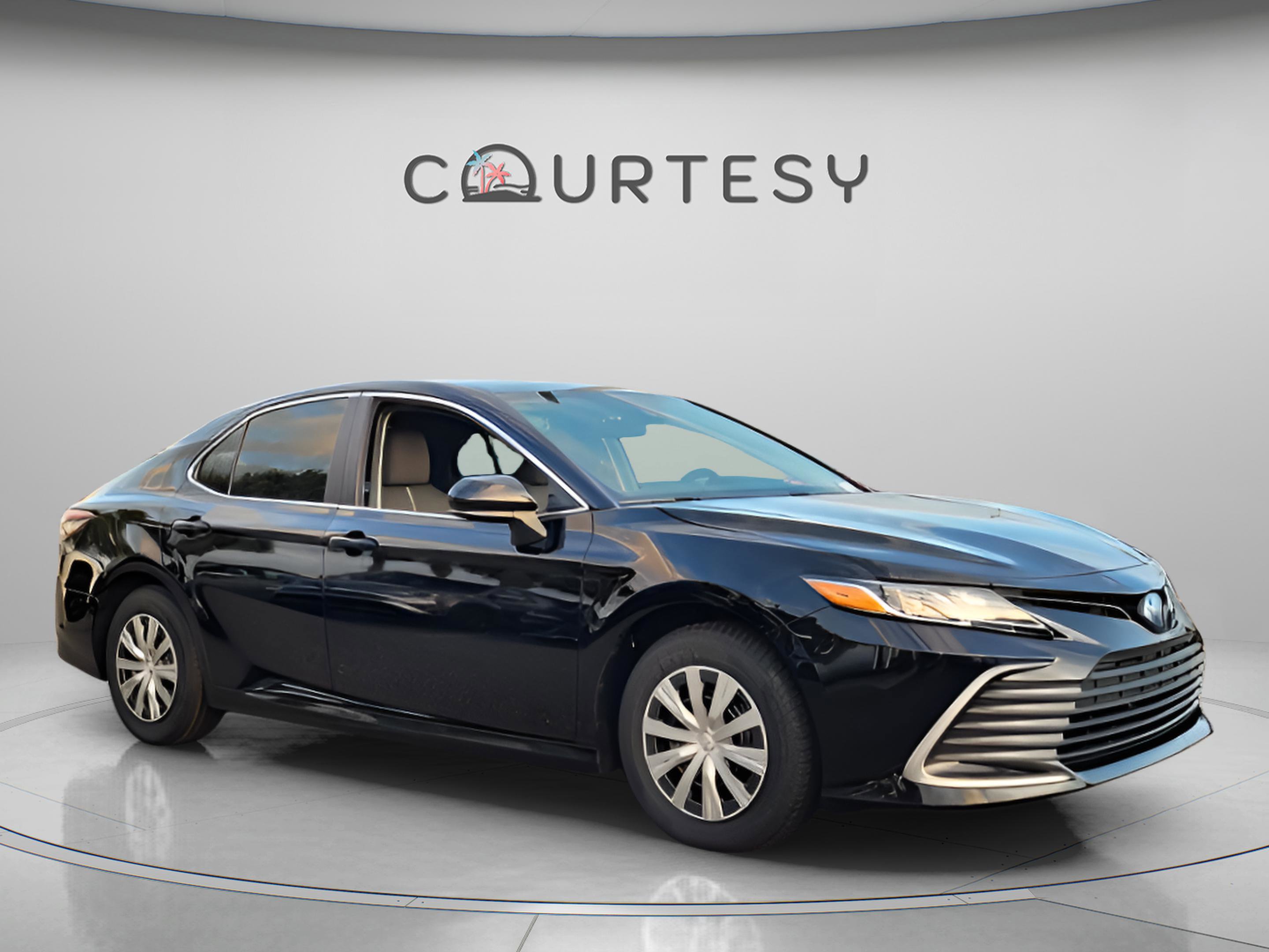 Certified 2023 Toyota Camry LE image 7