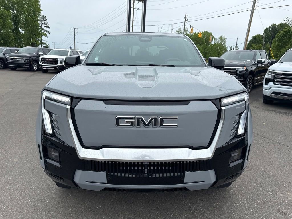 Used 2025 GMC Sierra EV Denali AWD/4WD image 8