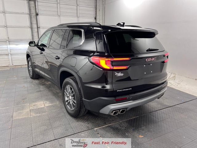 Used 2025 GMC Acadia Elevation FWD image 3