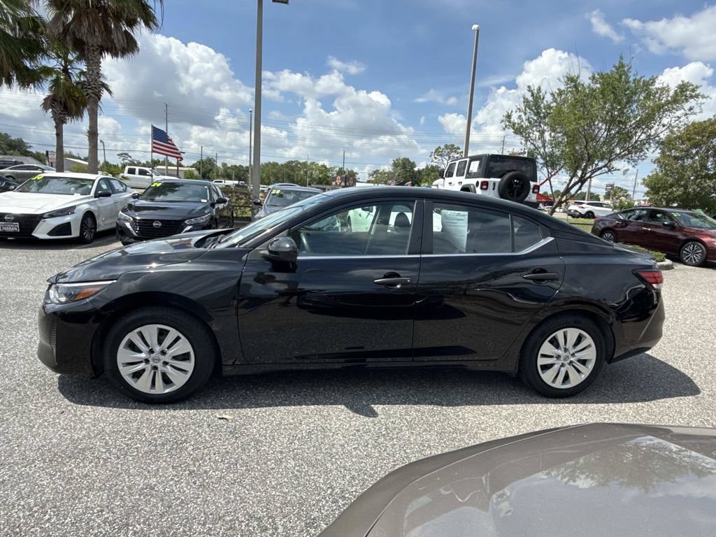 Certified 2024 Nissan Sentra S FWD image 7