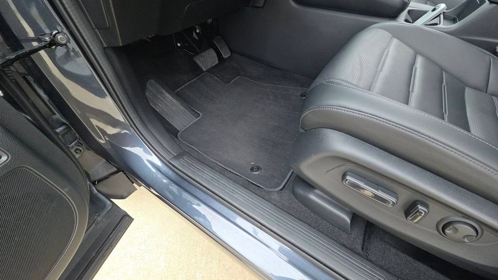 Certified 2025 Honda CR-V EX-L image 22