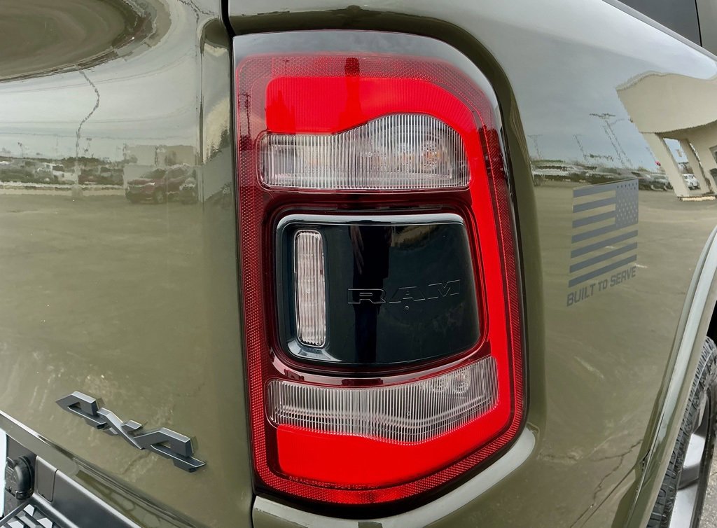 Used 2021 RAM 1500 Big Horn w/ Built-to-serve Edition image 16