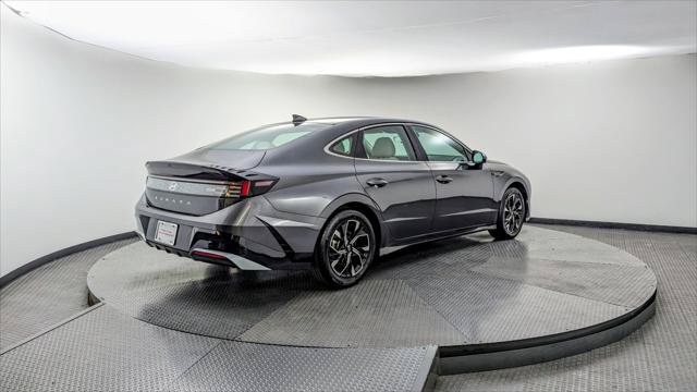Used 2025 Hyundai Sonata SEL FWD image 8