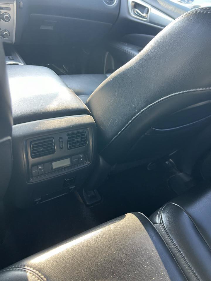 Used 2017 Nissan Pathfinder SL FWD image 9