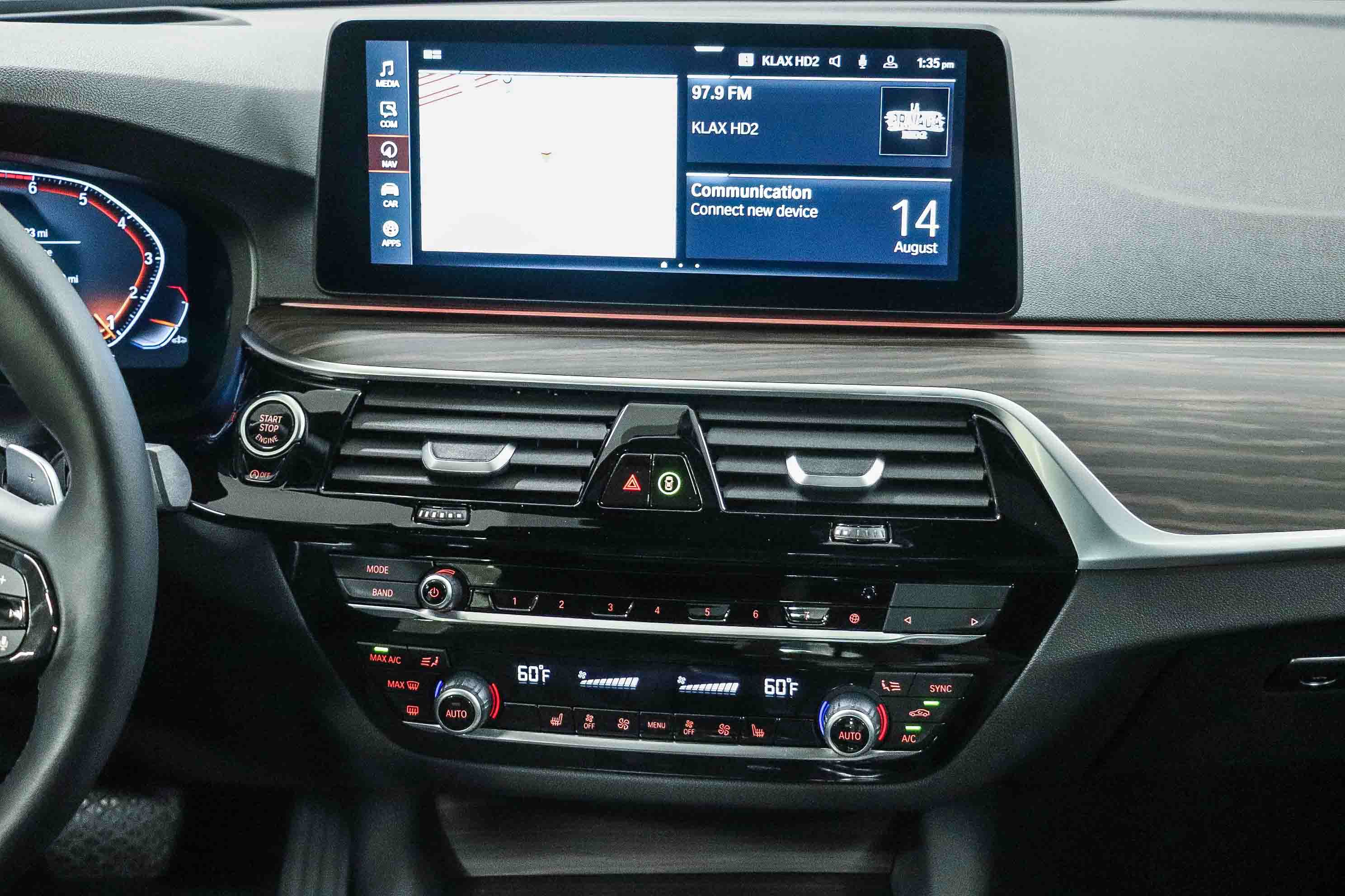 Certified 2023 BMW 530i w/ Premium Package RWD image 14