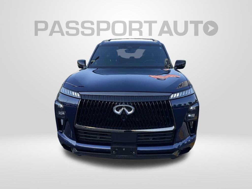 Used 2025 INFINITI QX80 Autograph w/ Autograph Exterior Package AWD/4WD image 2