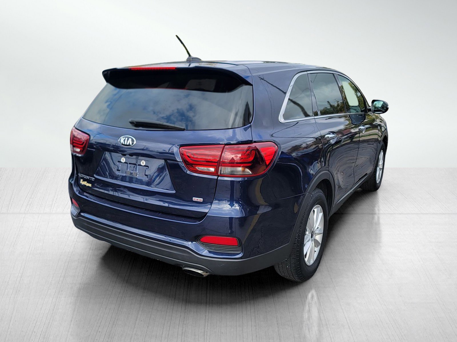 Used 2019 Kia Sorento LX image 5
