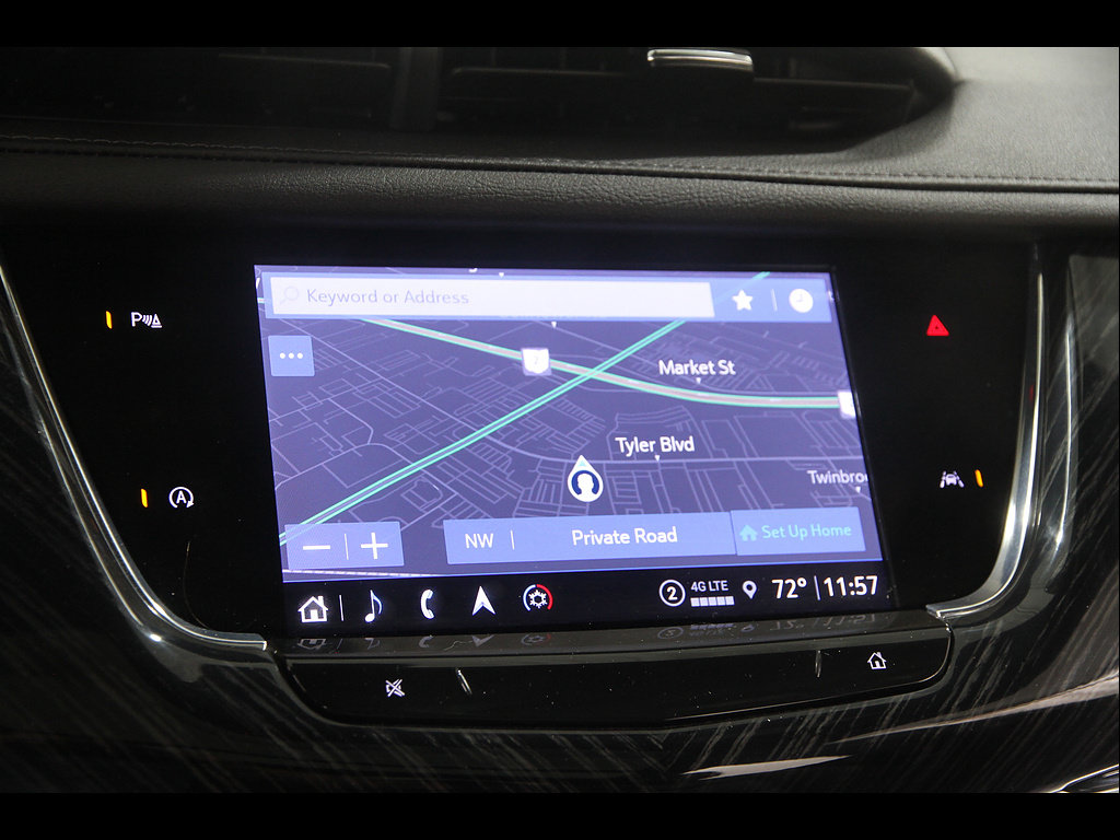 Certified 2025 Cadillac XT6 Premium Luxury w/ LPO, Floor Liner Package AWD/4WD image 13