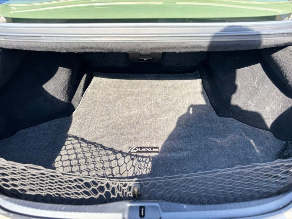 Used 2012 Lexus LS 460 image 24