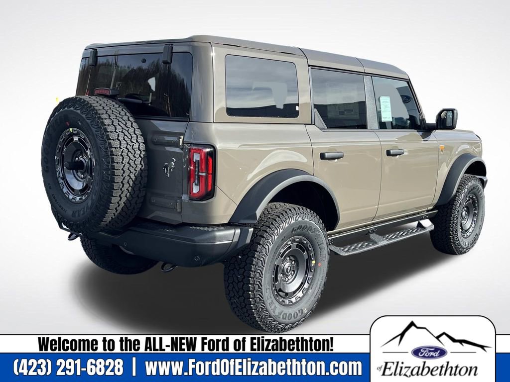 New 2025 Ford Bronco Badlands w/ Sasquatch Package image 3